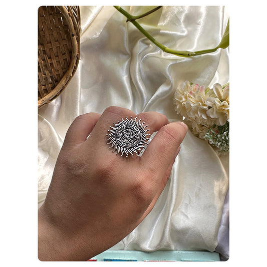 Silver Toned Sun Motif Ring