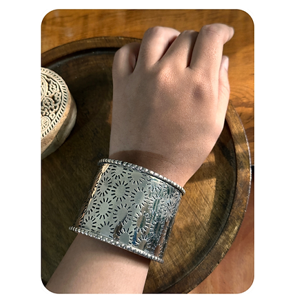 Silver Toned Broad Slit Cut Bangle